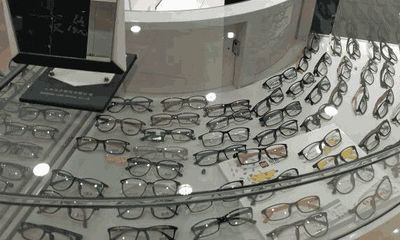眼镜店冷清却屹立不倒的背后 暴利神话还是行业特殊性？